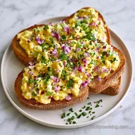 Easy Egg Salad Sandwich: Creamy