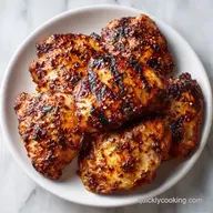 Fast Air Fryer Chicken Thighs: Crispy