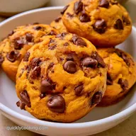 35-Min Pumpkin Chocolate Chip Muffins