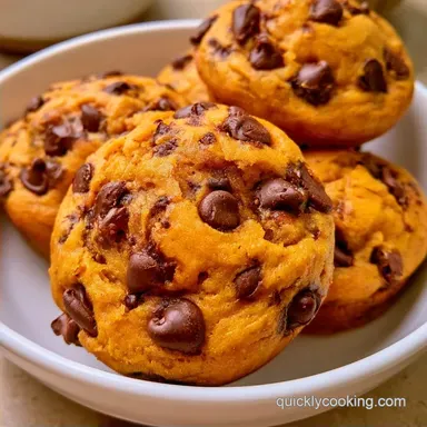 35-Min Pumpkin Chocolate Chip Muffins